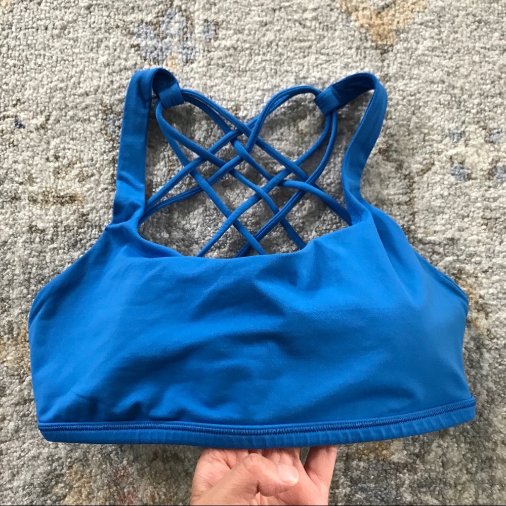 Lululemon Free to Be Wild sports bra